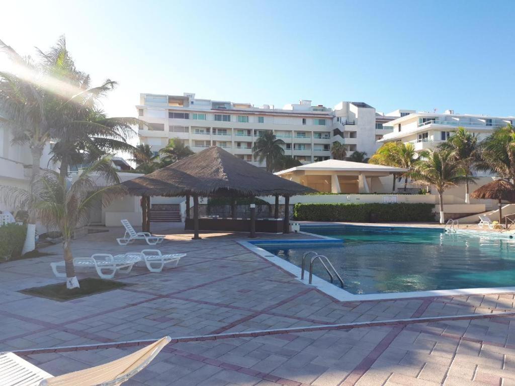 Departamentos Al Lado Del Mar En Zona Hotelera * Cancun